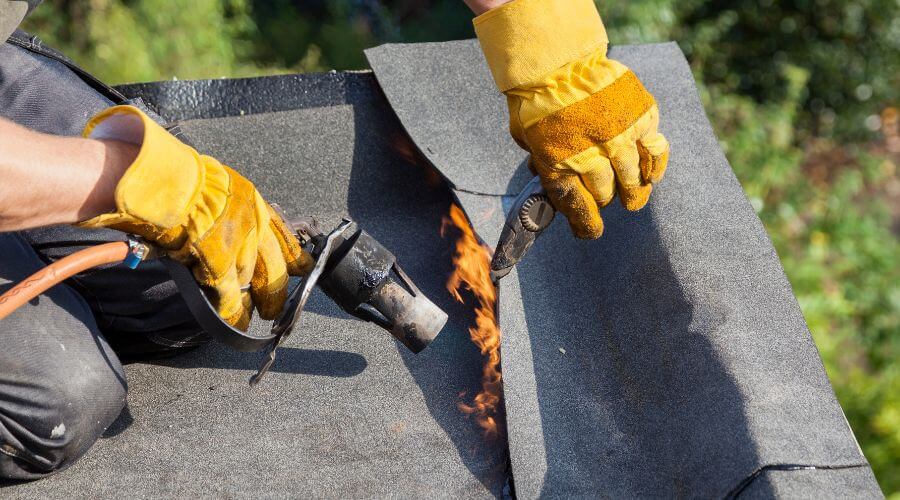Professional gutter cleaning in Paoli, CO